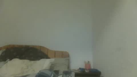 Snapshot of caravibugue chatting on 8, 12, 2024 caravibugue online show from 8, 12, 2024