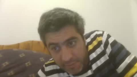 Snapshot of caravibugue chatting on 17, 12, 2024 caravibugue online show from 17, 12, 2024