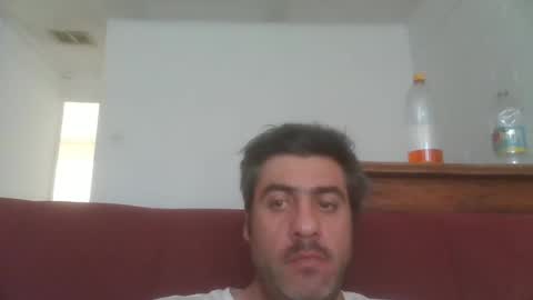 Snapshot of caravibugue chatting on 30, 12, 2024 caravibugue online show from 30, 12, 2024