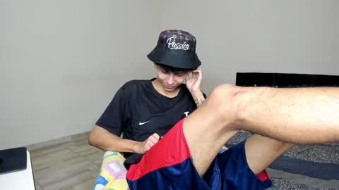 Snapshot of cardrey05 chatting on 21, 1, 2025 Carlos and Cristian online show from 21, 1, 2025