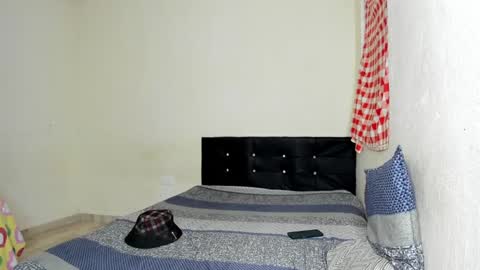 Snapshot of cardrey05 chatting on 23, 1, 2025 Carlos and Cristian online show from 23, 1, 2025