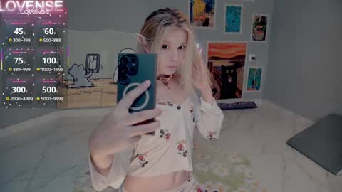 NONA    follow online show from 24, 9, 2025