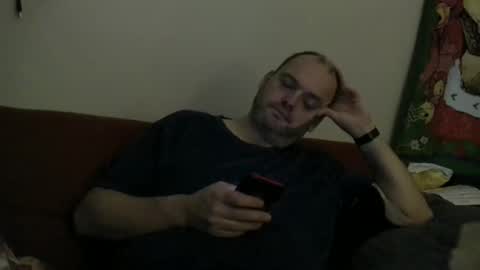 Snapshot of caressonnous chatting on 5, 12, 2024 louis online show from 5, 12, 2024