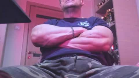 Snapshot of carin_the_body chatting on 4, 5, 2026 Laz online show from 4, 5, 2026