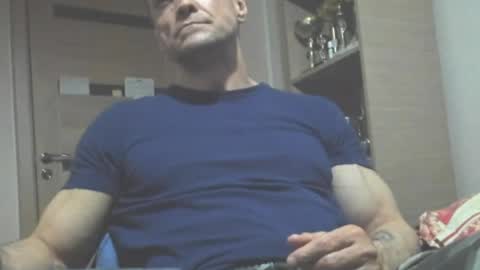 Snapshot of carin_the_body chatting on 24, 5, 2026 Laz online show from 24, 5, 2026
