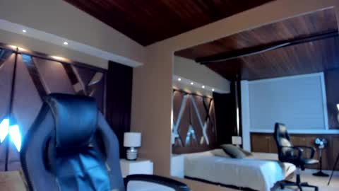 Carina online show from 11, 2, 2025