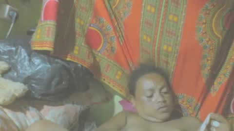 carinesexy69 online show from 4, 2, 2025