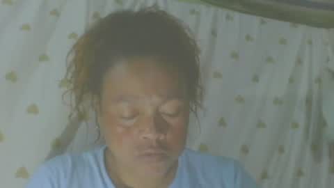 carinesexy69 online show from 4, 11, 2025