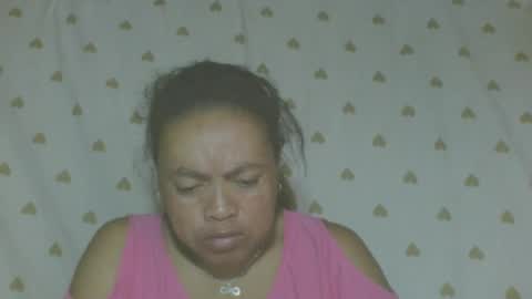 Snapshot of carinesexy69 chatting on 16, 6, 2026 carinesexy69 online show from 16, 6, 2026