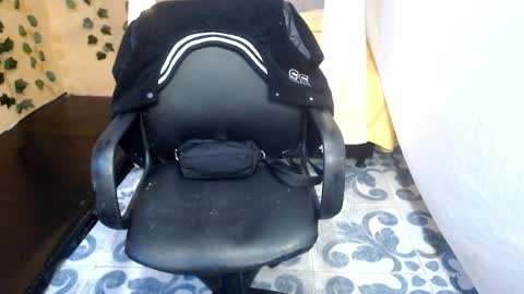 carla_999 online show from 11, 4, 2026