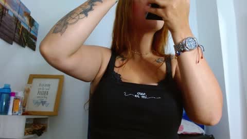 Snapshot of carla_beer chatting on 28, 12, 2024 Carla online show from 28, 12, 2024