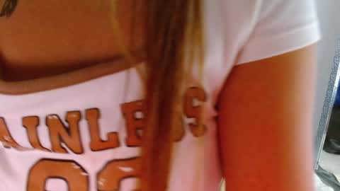 Snapshot of carla_beer chatting on 30, 12, 2024 Carla online show from 30, 12, 2024