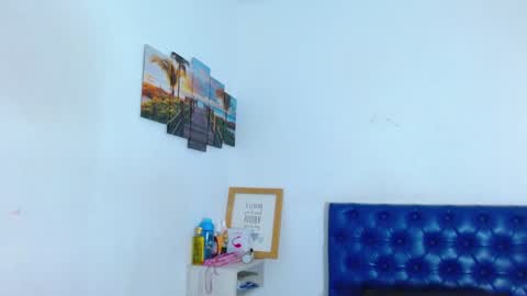 Snapshot of carla_beer chatting on 2, 2, 2025 Carla online show from 2, 2, 2025