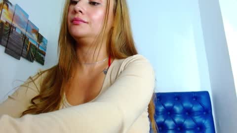 Snapshot of carla_beer chatting on 8, 2, 2025 Carla online show from 8, 2, 2025