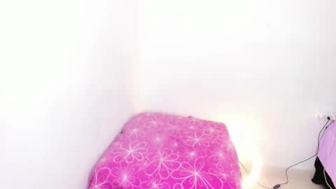 carla_morrinson2 online show from 19, 12, 2025