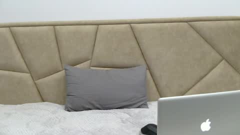 sexy online show from 20, 5, 2026