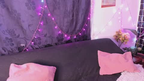 Snapshot of carla_smith__ chatting on 9, 2, 2025 Carla online show from 9, 2, 2025