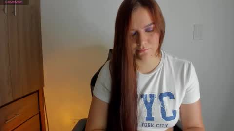 Snapshot of carlaa_smith chatting on 11, 9, 2025 Carla Smith online show from 11, 9, 2025