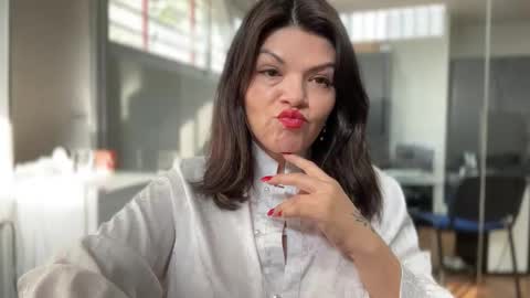 Carla Connor online show from 14, 10, 2025