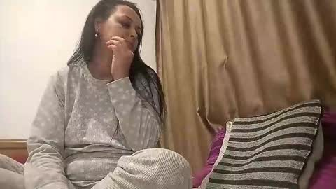 Snapshot of carlasweet00 chatting on 14, 1, 2026 carlasweet00 online show from 14, 1, 2026