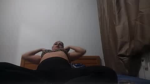 Snapshot of carlasweet00 chatting on 11, 5, 2026 carlasweet00 online show from 11, 5, 2026