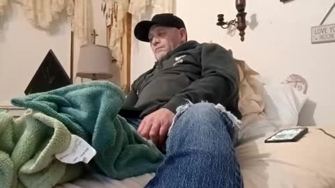 Snapshot of carldhammers chatting on 19, 12, 2025 carldhammers online show from 19, 12, 2025