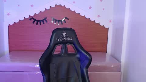 CARLYE   online show from 16, 10, 2025