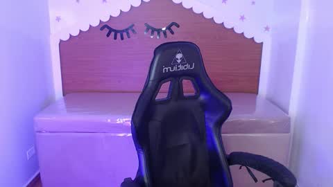 CARLYE   online show from 22, 10, 2025