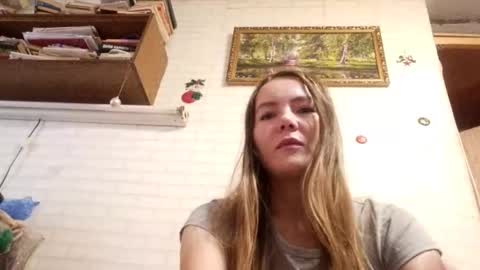 Snapshot of carlietassey chatting on 16, 10, 2025 Emily online show from 16, 10, 2025