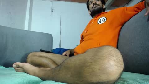 carlo yates  thx for help me to reach 100 thumps up online show from 18, 9, 2025