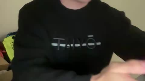 Snapshot of carlos_owen chatting on 26, 10, 2025 carlos_owen online show from 26, 10, 2025