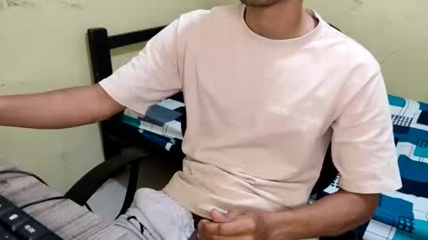 Snapshot of carlossmi01 chatting on 15, 2, 2025 carlossmi01 online show from 15, 2, 2025