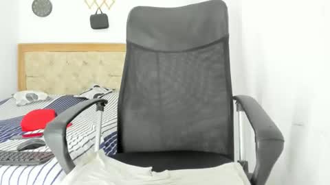 Snapshot of carlossmi01 chatting on 26, 9, 2025 carlossmi01 online show from 26, 9, 2025