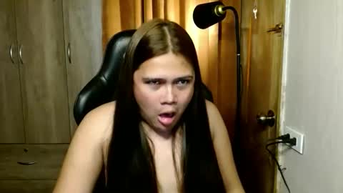 Snapshot of carlota_edwards chatting on 3, 11, 2025 Carla online show from 3, 11, 2025