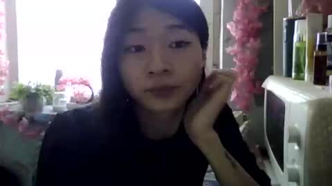 CarlyJoy online show from 1, 11, 2025