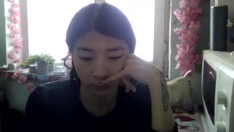 CarlyJoy online show from 22, 12, 2025