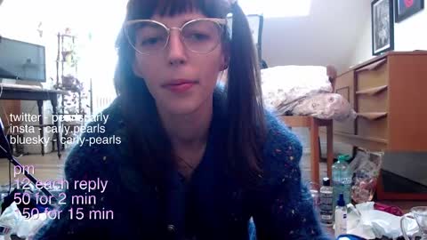 Snapshot of carlypearls chatting on 9, 3, 2025 Carly Pearls online show from 9, 3, 2025