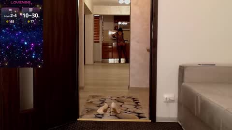 Snapshot of carmela_fox chatting on 1, 3, 2025 Carmela online show from 1, 3, 2025