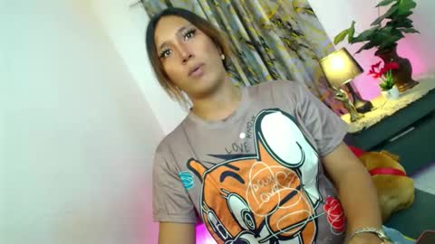 Snapshot of carmella_romance chatting on 25, 10, 2025 Carmella online show from 25, 10, 2025