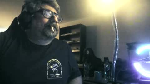 Snapshot of carmelo_devitto chatting on 24, 11, 2025 soy Batman online show from 24, 11, 2025