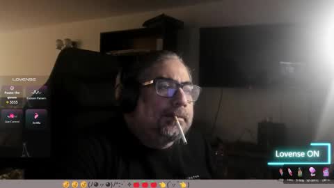 Snapshot of carmelo_devitto chatting on 17, 3, 2026 soy Batman online show from 17, 3, 2026