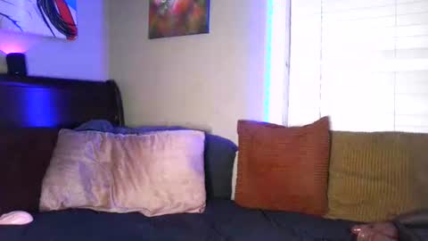 Carmen Savage online show from 25, 10, 2025