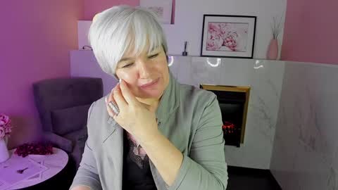 Carmen online show from 20, 1, 2025