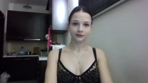 CarmenxAmore online show from 25, 11, 2025