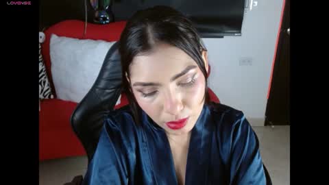 Snapshot of carolaine69_ chatting on 16, 7, 2026 Caroline online show from 16, 7, 2026