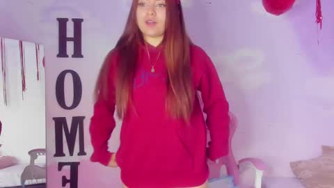 Snapshot of carolay759687 chatting on 1, 3, 2025 carolay759687 online show from 1, 3, 2025