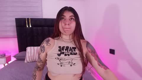 Snapshot of carolayrosse chatting on 13, 2, 2026 carola online show from 13, 2, 2026