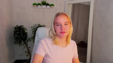 Snapshot of carolin_miller chatting on 29, 9, 2025 Carol online show from 29, 9, 2025