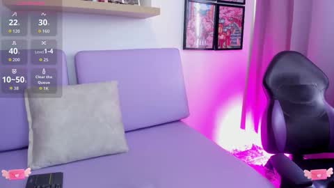 Carolina  online show from 23, 10, 2025