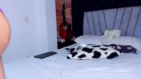Snapshot of carolina_ml chatting on 17, 7, 2026 CarolinaM online show from 17, 7, 2026